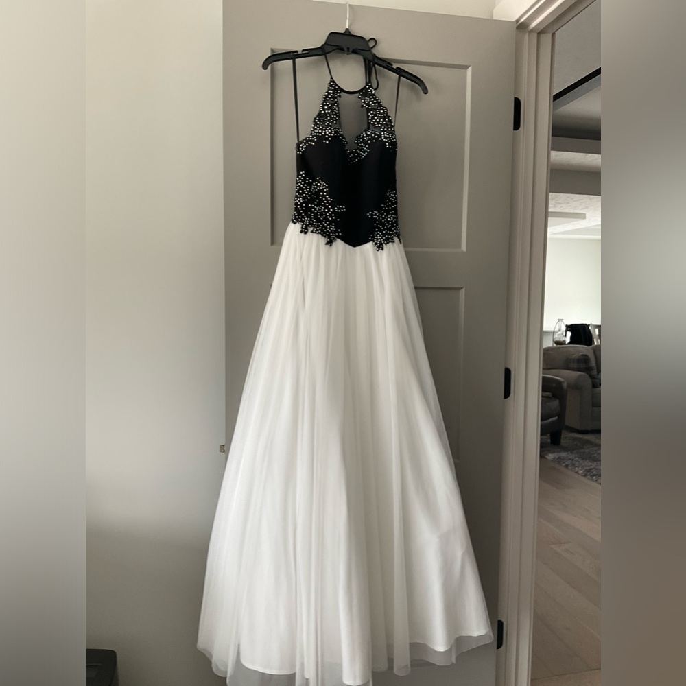 Beautiful prom dress